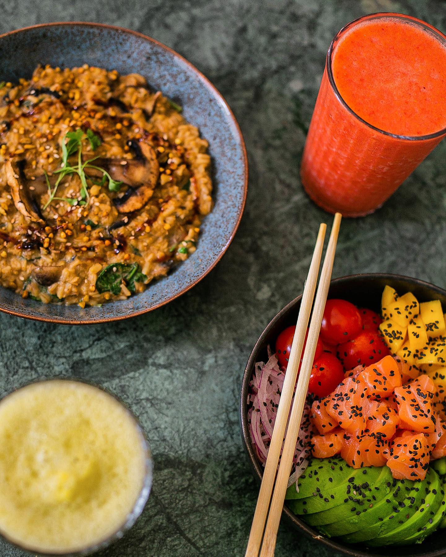 Risotto, poke bowl and fresh smoothies